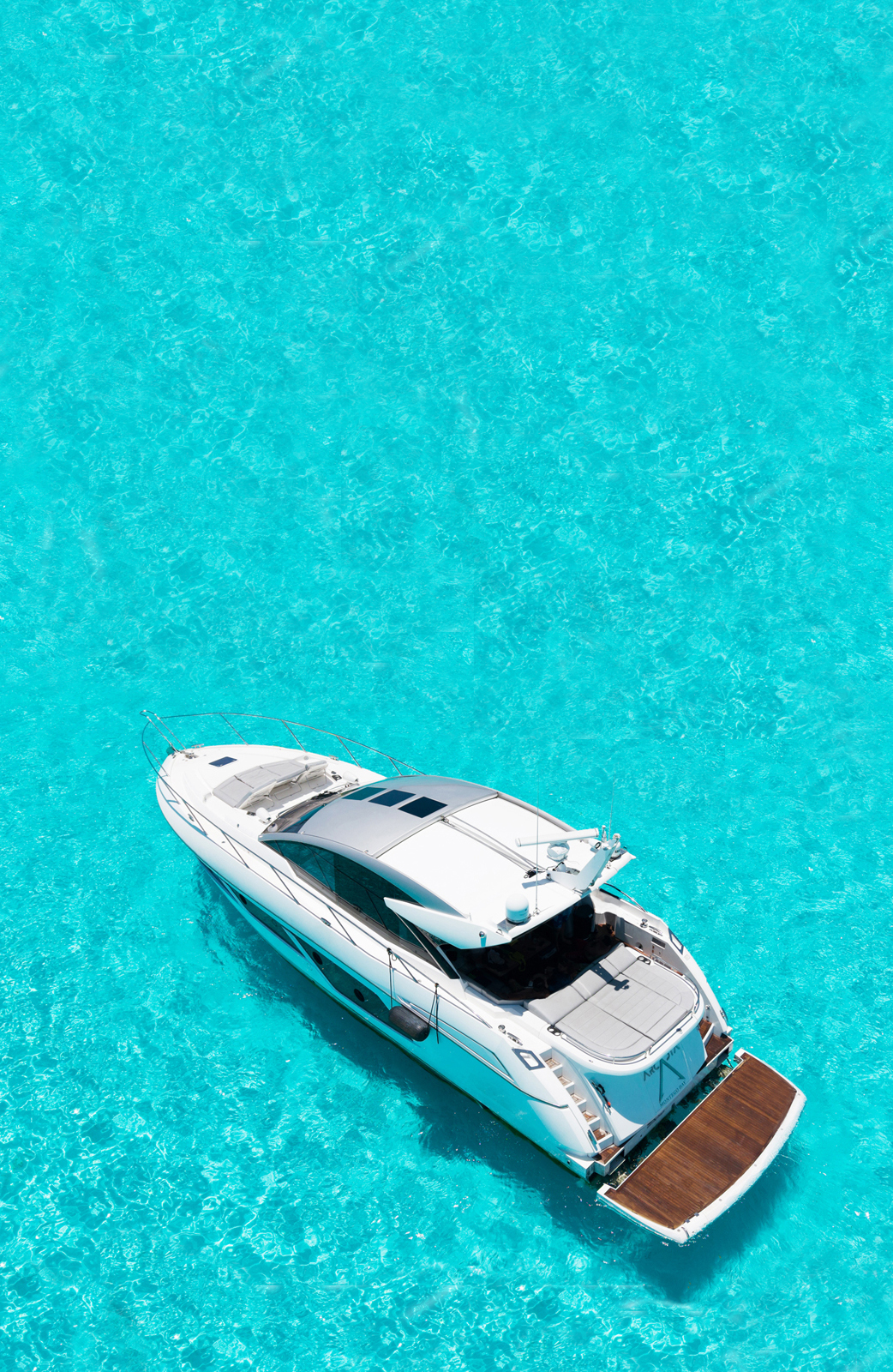 Acqua Hero Background